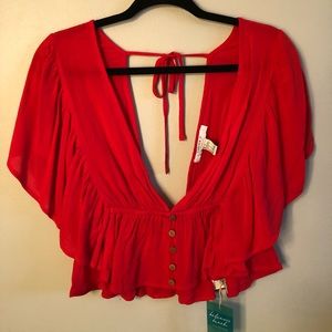 Red short sleeve crop top